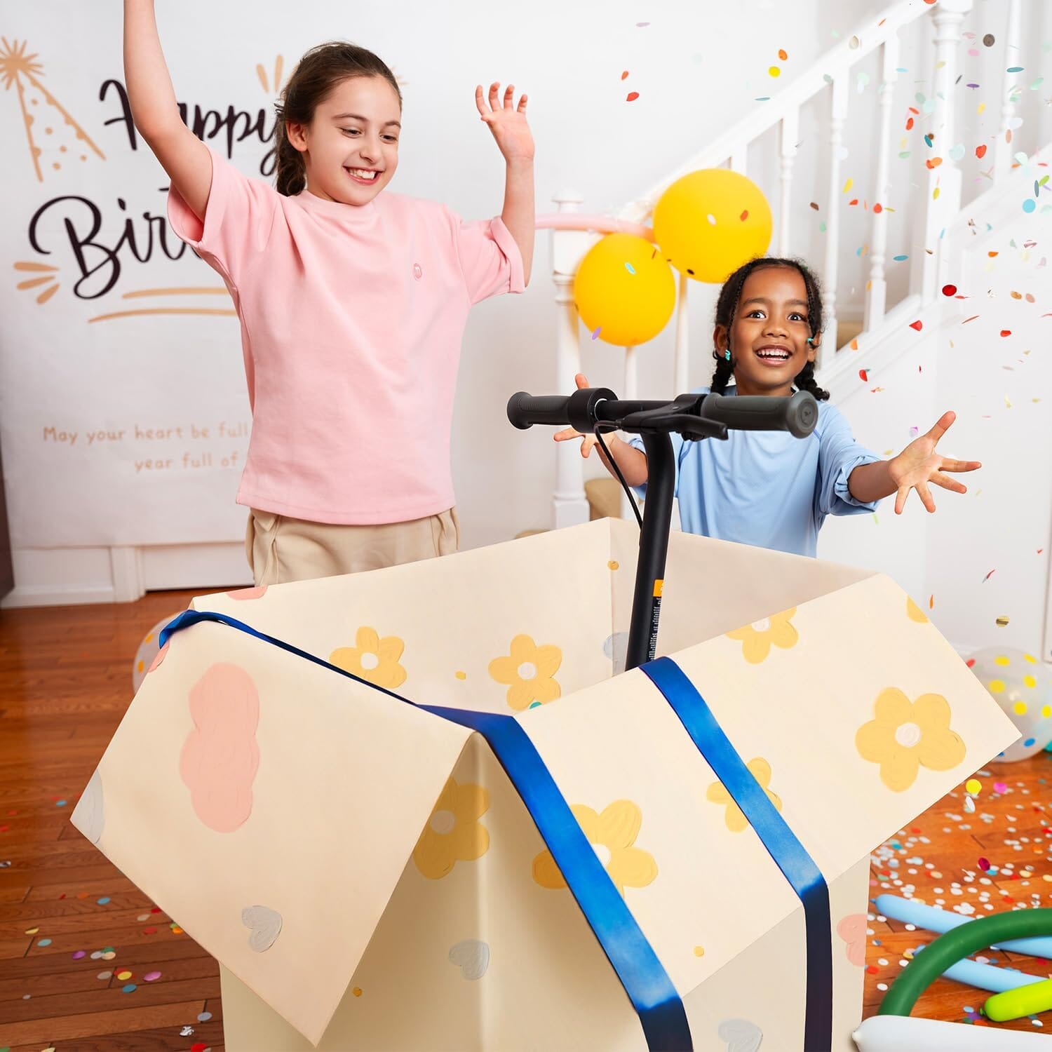 C2 Lite Ninebot eKick Electric Scooter Bundle - Electric Scooter for Kids 6-14 Youth E-Scooters Segway 